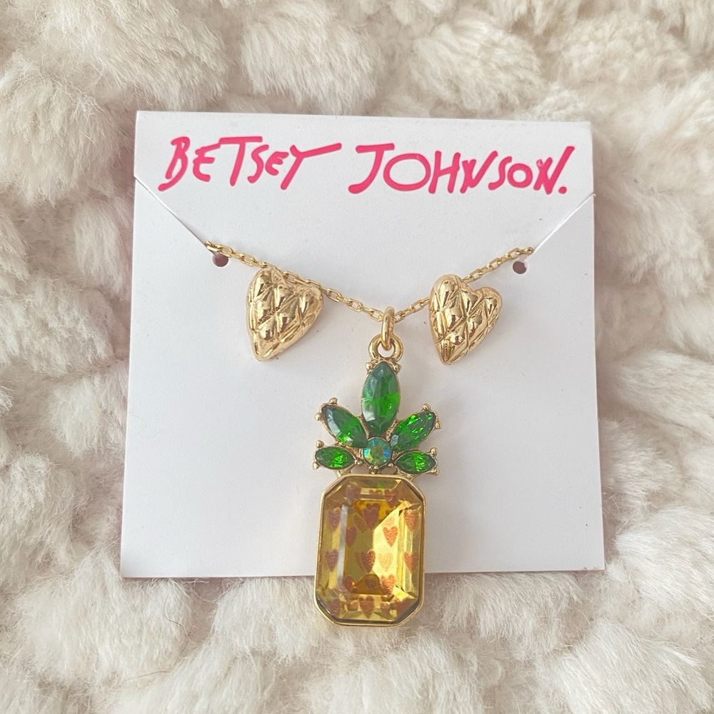 Betsey Johnson Pineapple Jewelry Set NWT